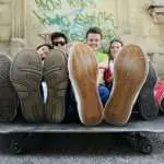 Soins de ses pieds : encourager son adolescent