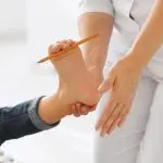 Les signes qu’un enfant doit consulter un podiatre