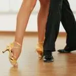 How to choose the right dance shoes?