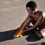 Soulager l’inconfort des pieds chauds